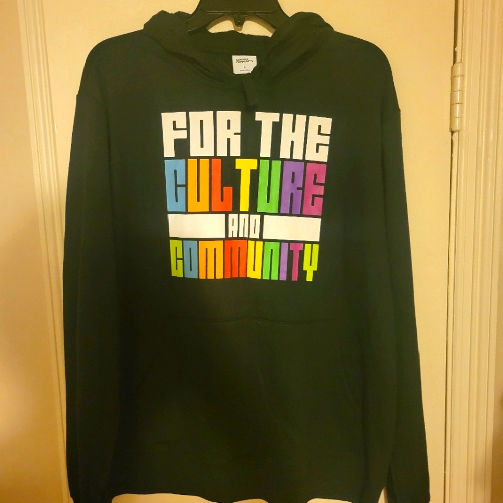 Small Black hoodie